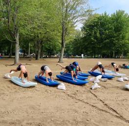 yoga kayak gang pratique sable