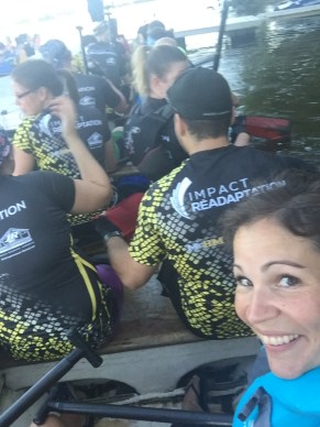 Val selfie intérieur bateau dragon